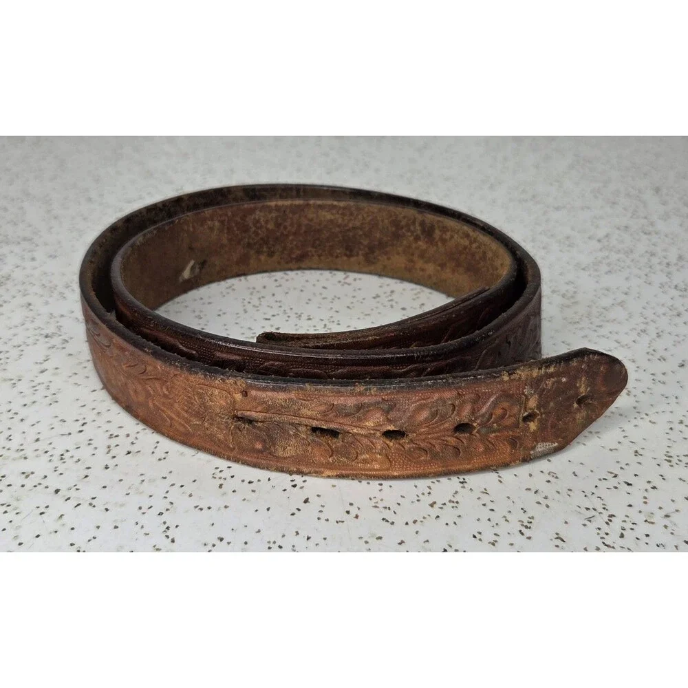 Justin Top Grain Leather Belt Only Beautiful Southwestern Floral Detail 37”